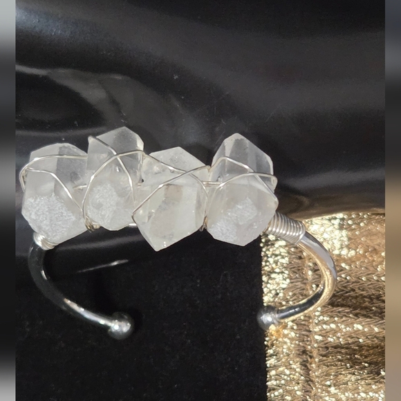 Kinsley Armelle Jewelry - Kinsley Armelle Devi Collection Silver Pepper Bracelet! NEW- Retail $65.00